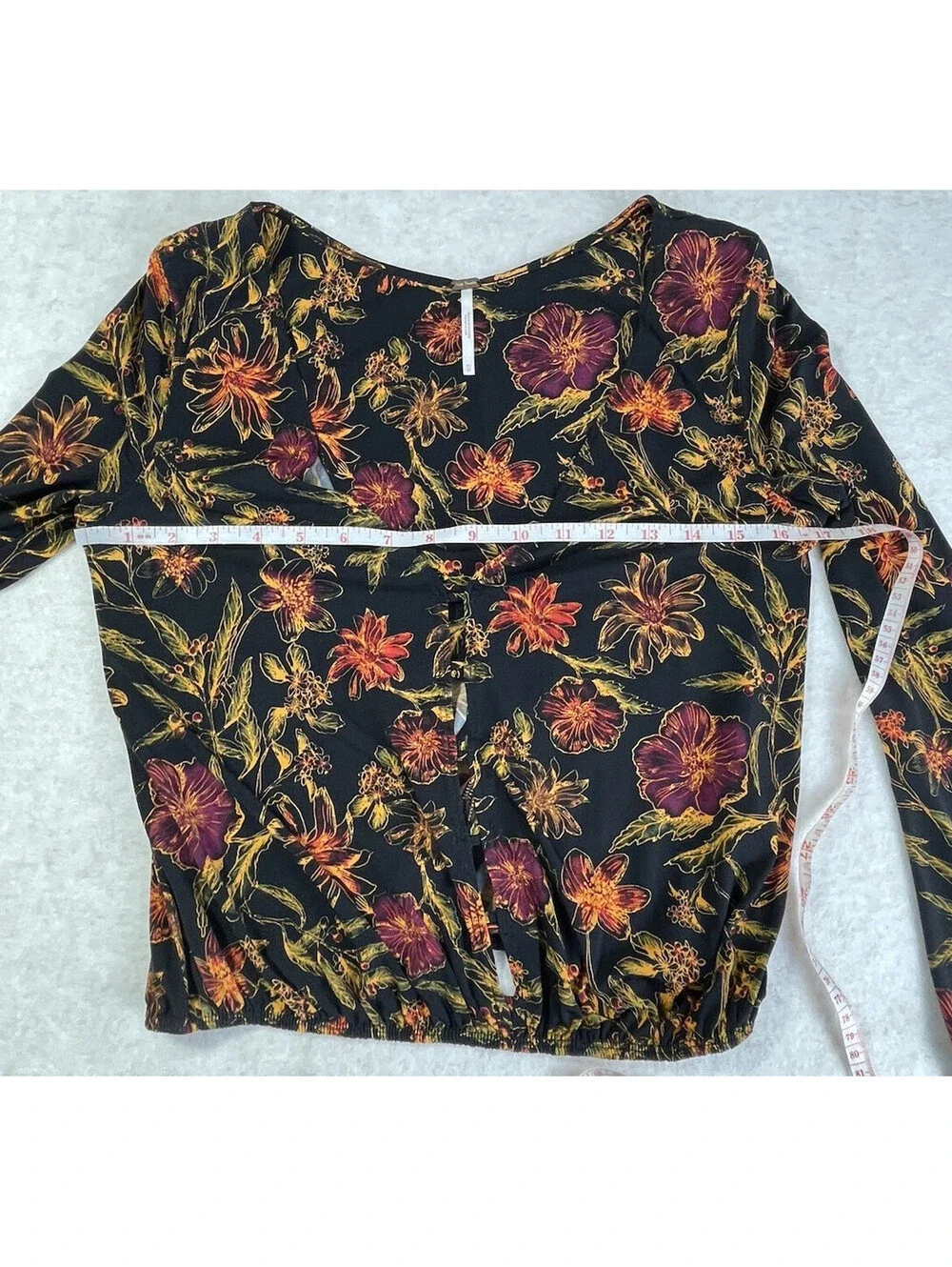 Free People Women's Black Size XS Floral Print Bell Sleeve Blouse Front Cutouts